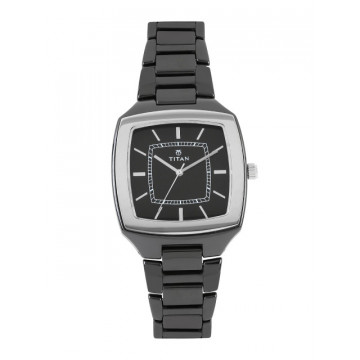 Titan 90016KC01J Men Black Dial Watch 